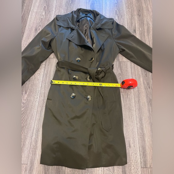 ❌SOLD❌London Fog Military Olive Green Broken Tench Coat Size XL Tortoise Buttons - Picture 11 of 13